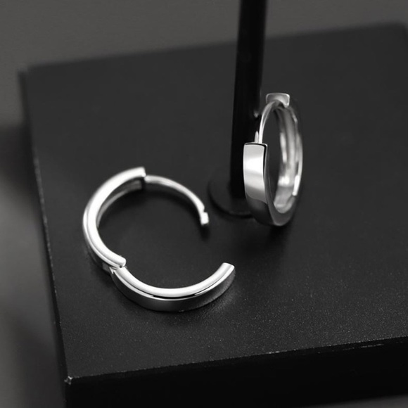 925 Silver Plated Small Hoop Earrings for Men Women,Silver Hoop Earrings - Picture 3 of 5